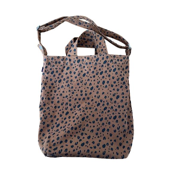 BAGGU Handbags - Baggu Leopard Print Duck Bag Nutmeg